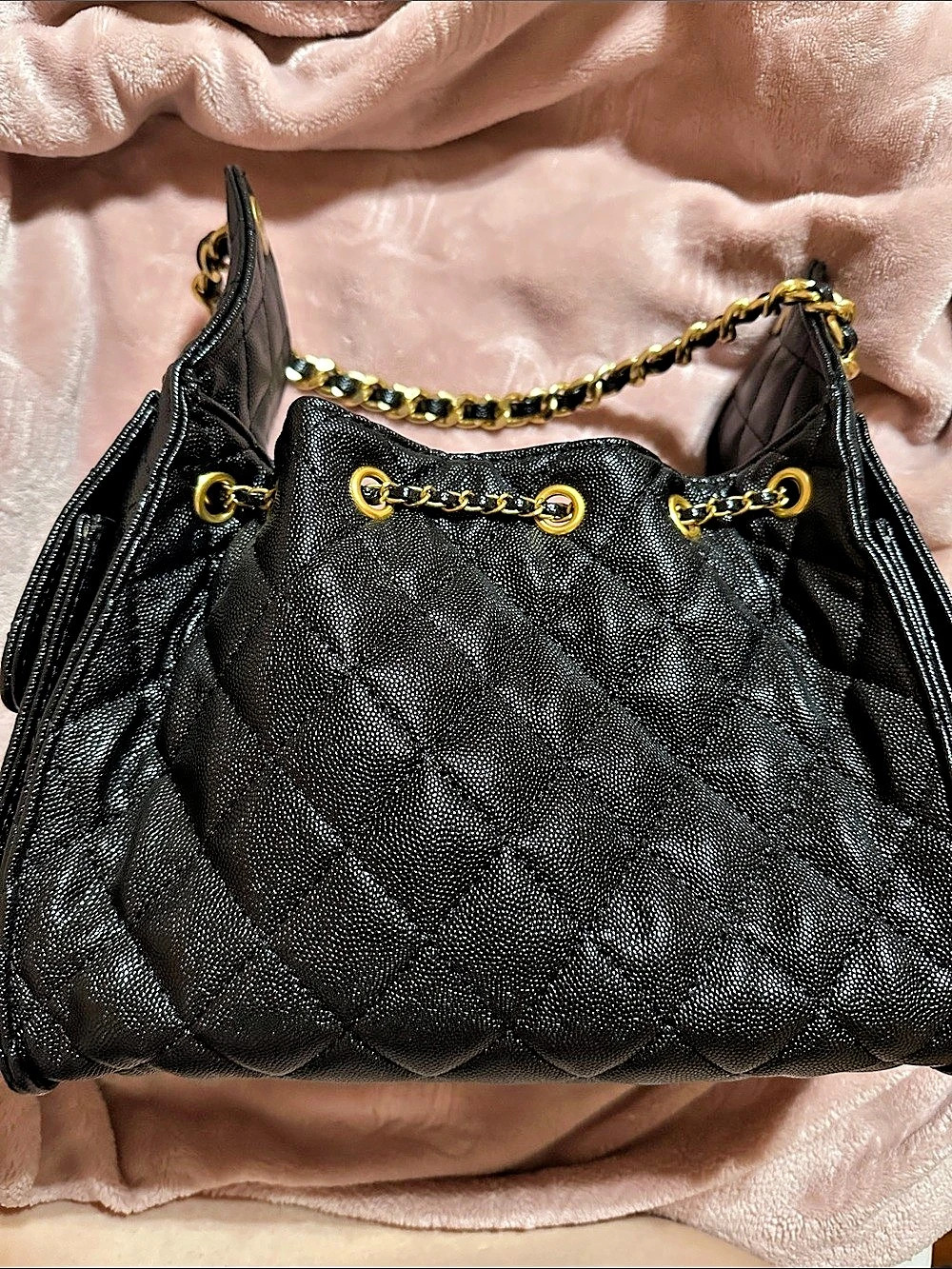 Drawstring Bucket Bag Black - Picture 3 of 6